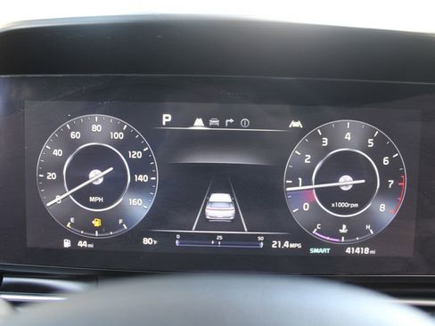 Used 2024 Kia Carnival SX FWD image 40