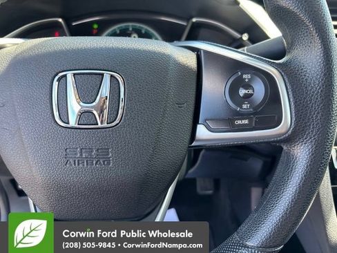 Used 2018 Honda Civic EX image 16