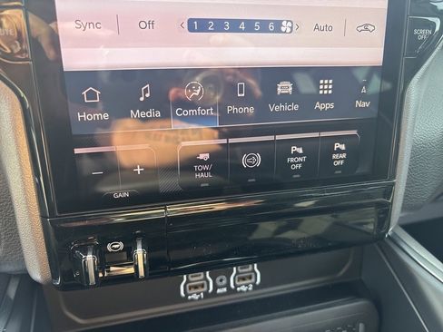 New 2026 RAM 2500 Laramie image 23