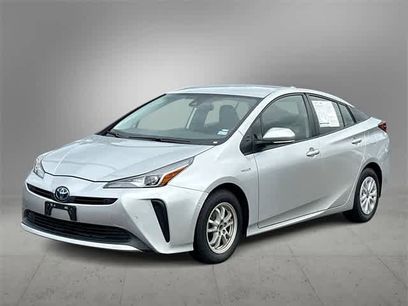Used 2022 Toyota Prius L Eco