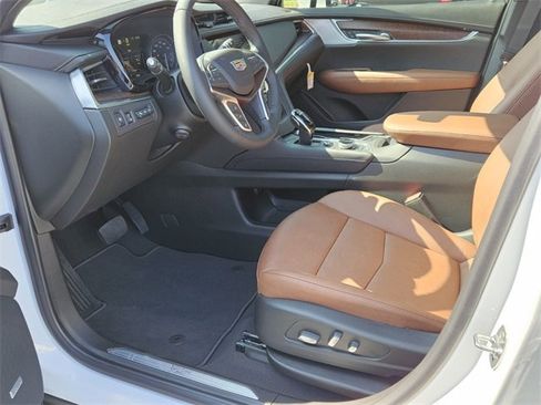 New 2025 Cadillac XT5 Premium Luxury w/ Technology Package image 10