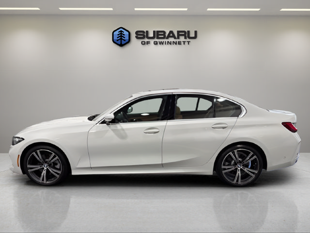 Used 2024 BMW 330i Sedan w/ Convenience Package RWD image 2