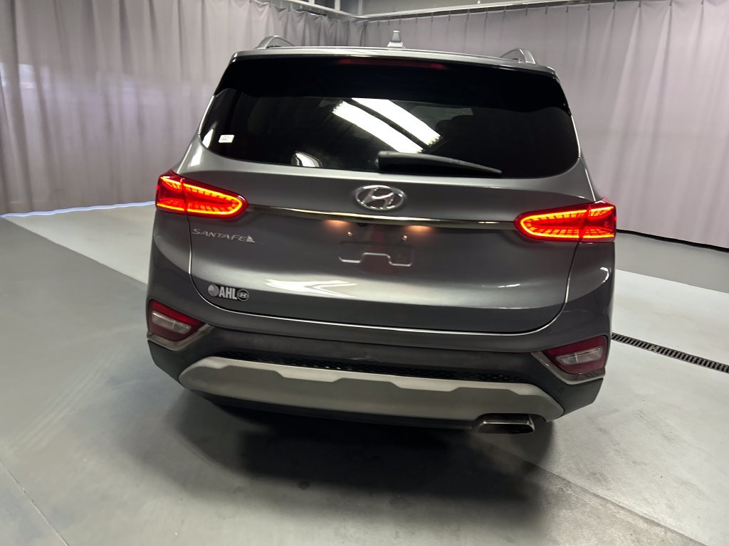 Used 2020 Hyundai Santa Fe Limited w/ Cargo Package FWD image 6