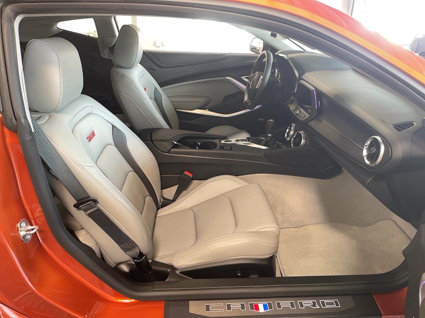 Used 2024 Chevrolet Camaro SS w/ Design Package 2 RWD image 11