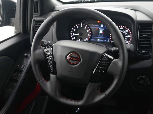 Used 2024 Nissan Frontier PRO-4X w/ Pro Premium Package AWD/4WD image 14