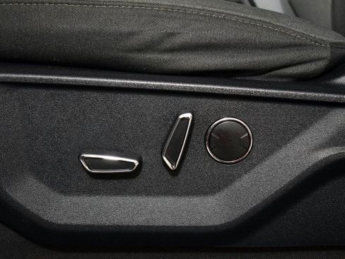 Used 2021 Ford F150 XLT w/ Equipment Group 302A High image 18