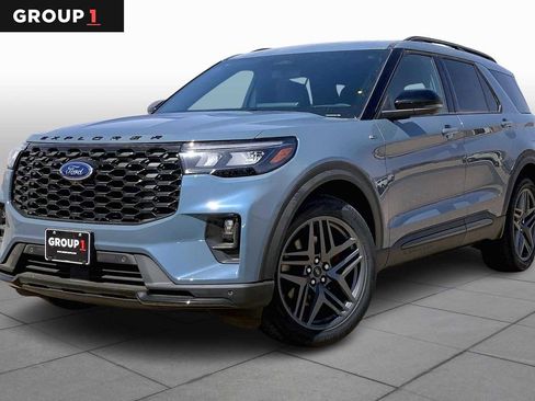 New 2026 Ford Explorer ST-Line w/ ST-Line Street Pack RWD image 1