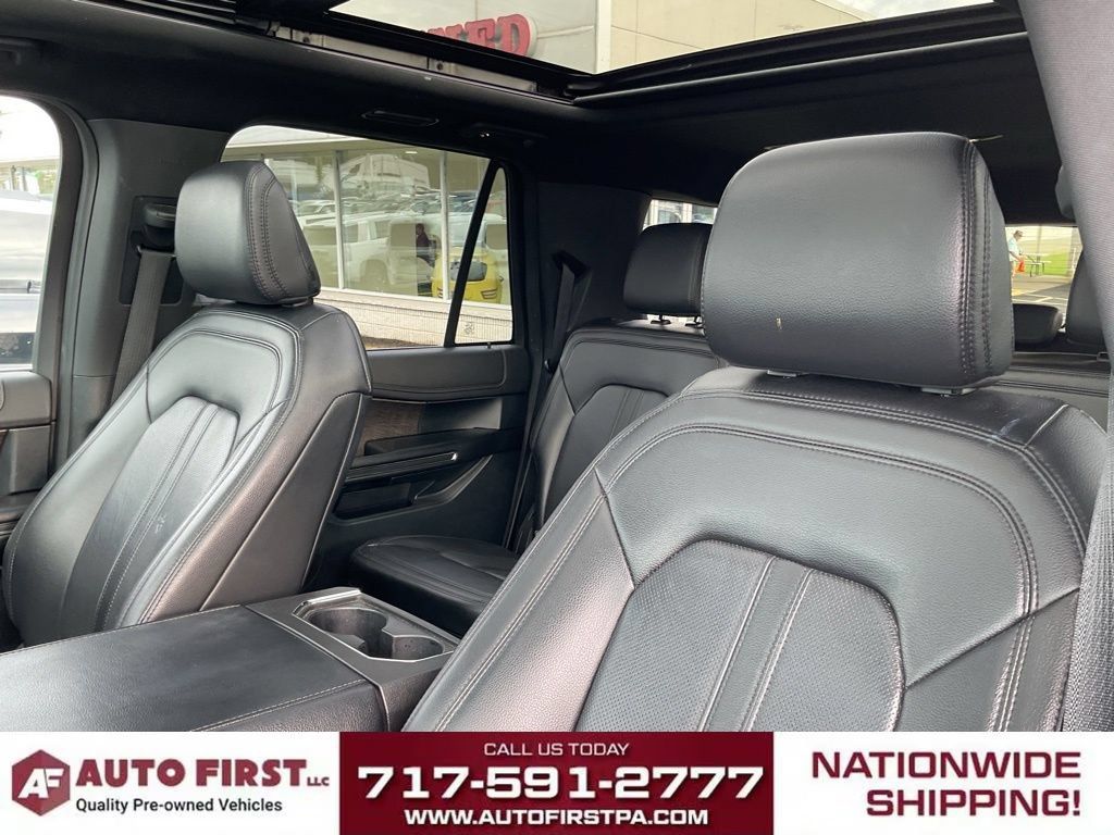 Used 2021 Ford Expedition Max Limited AWD/4WD image 8