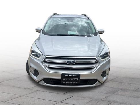 Used 2019 Ford Escape Titanium AWD/4WD image 2