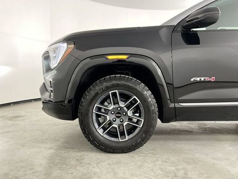 Used 2026 GMC Terrain AT4 image 33