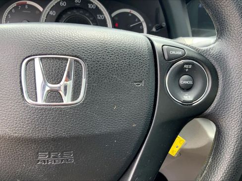 Used 2013 Honda Accord LX image 24