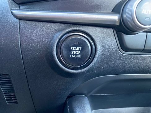 Used 2024 MAZDA MAZDA3 s FWD image 10