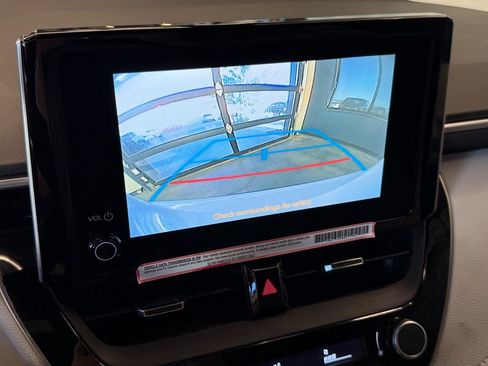 Used 2023 Toyota Corolla SE image 12