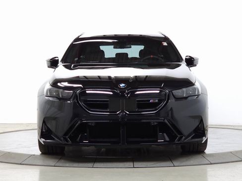 Used 2025 BMW M5 Touring w/ M Driver's Package image 12