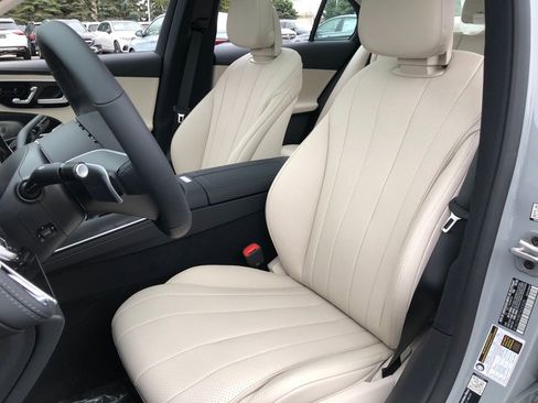 New 2026 Mercedes-Benz E 350 4MATIC Sedan image 35