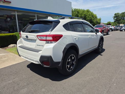 Used 2019 Subaru Crosstrek 2.0i Premium w/ Popular Package #2 AWD/4WD image 3