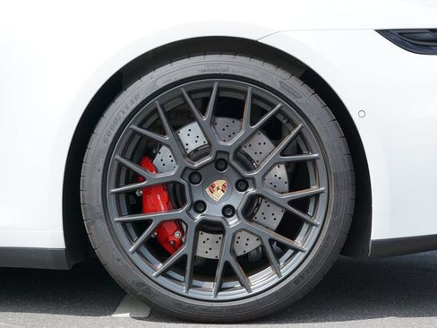 Used 2025 Porsche 911 Targa 4 GTS AWD/4WD image 14