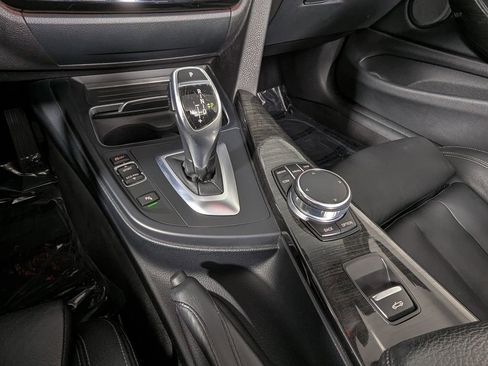 Used 2018 BMW 430i Convertible image 28