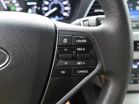 Used 2016 Hyundai Sonata SE FWD image 17