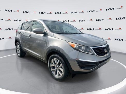 Used 2015 Kia Sportage LX image 1