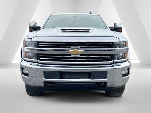 Used 2018 Chevrolet Silverado 2500 LTZ w/ Duramax Plus Package image 2