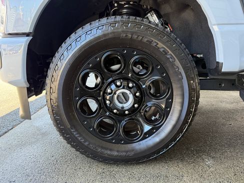 Used 2026 Ford F350 Lariat w/ Black Appearance Package AWD/4WD image 20