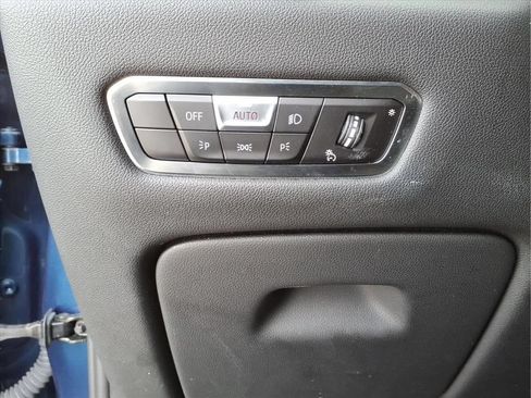Used 2022 BMW X5 xDrive40i AWD/4WD image 18
