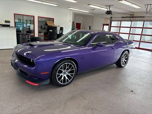 Certified 2023 Dodge Challenger R/T w/ Plus Package RWD image 17