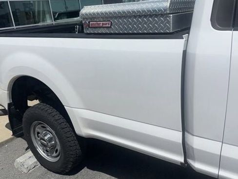 Used 2018 Ford F250 XL w/ Power Equipment Group image 14