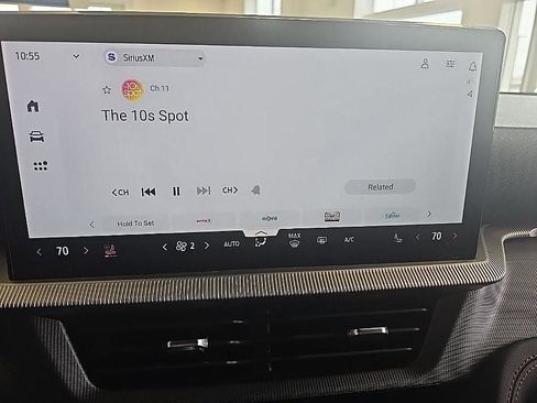 Used 2026 Ford Explorer ST-Line image 19