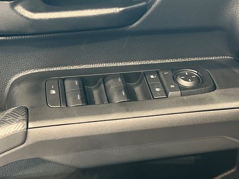 Used 2025 Toyota Tacoma TRD Pro image 14