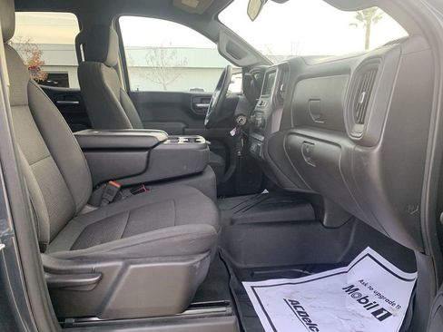 Used 2020 Chevrolet Silverado 1500 Custom w/ Custom Value Package image 27