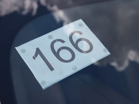 Used 2013 BMW 750Li image 10