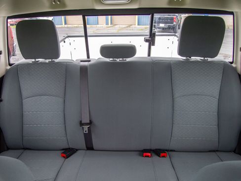 Used 2019 RAM 1500 Classic SLT w/ Protection Group AWD/4WD image 24
