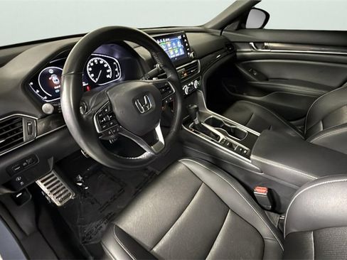 Used 2022 Honda Accord Sport image 18