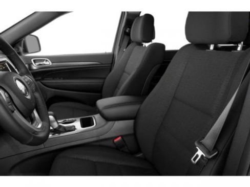 Used 2021 Jeep Grand Cherokee Laredo X image 12