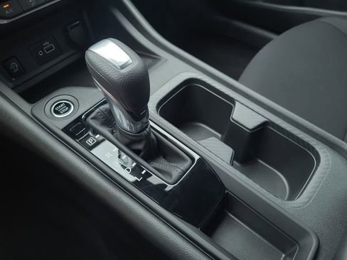 Certified 2025 Nissan Sentra S image 21