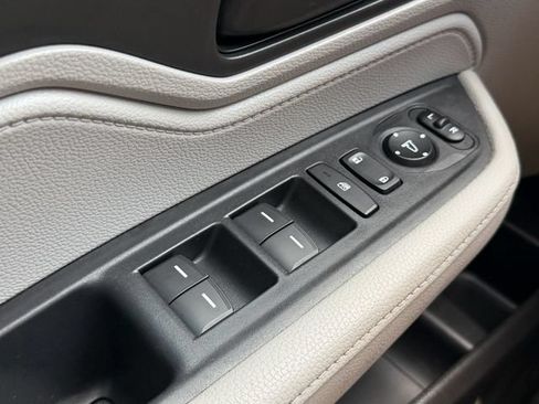 Used 2024 Honda Odyssey EX-L image 26