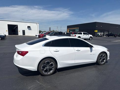 Used 2023 Chevrolet Malibu LT FWD image 9
