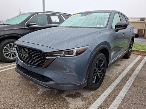 Used 2023 MAZDA CX-5 Carbon Edition image 2