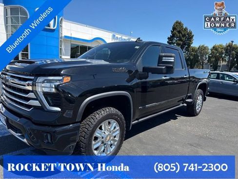 Used 2024 Chevrolet Silverado 2500 High Country w/ High Country Premium Package AWD/4WD image 12