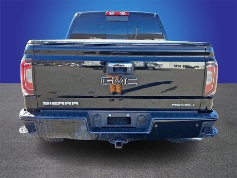 Used 2018 GMC Sierra 1500 Denali w/ Denali Ultimate Package image 5