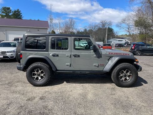 Used 2020 Jeep Wrangler Unlimited Rubicon w/ Dual Top Group AWD/4WD image 4