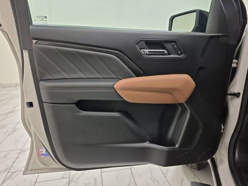 New 2026 GMC Canyon AT4 w/ Nightfall Essentials Package image 23