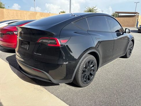 Used 2020 Tesla Model Y Long Range AWD/4WD image 2