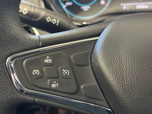 Used 2018 Chevrolet Cruze LT FWD image 25