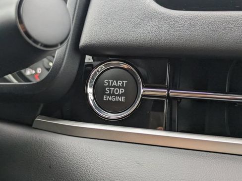 New 2026 Mitsubishi Outlander ES FWD image 24