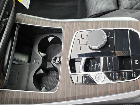 New 2026 BMW X5 sDrive40i RWD image 15