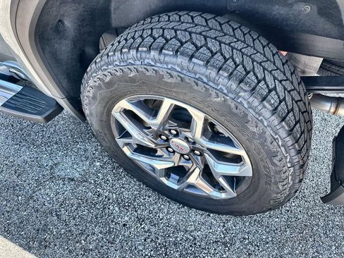 New 2026 GMC Sierra 1500 SLT AWD/4WD image 12