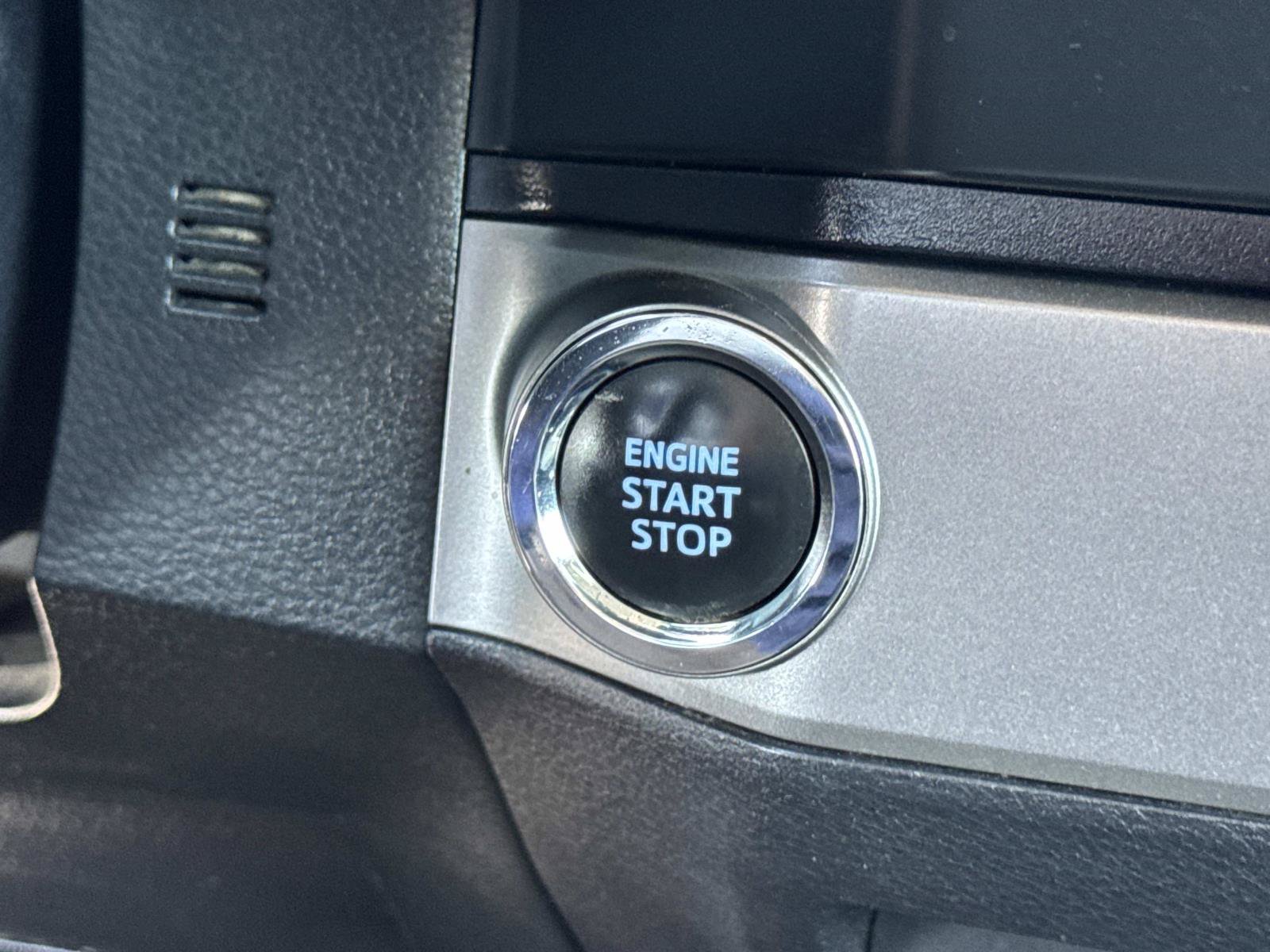 Used 2023 Toyota Tacoma SR5 RWD image 18